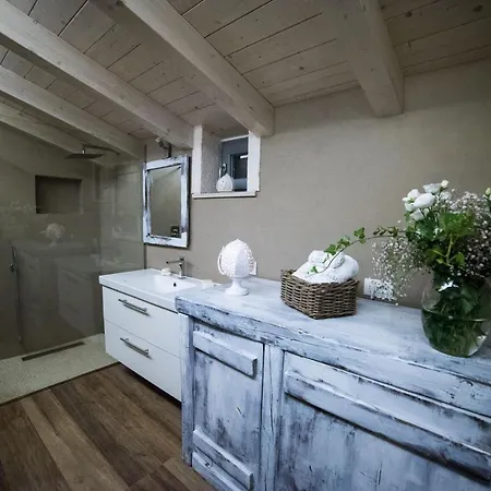 Villa Dimora Millepietre *